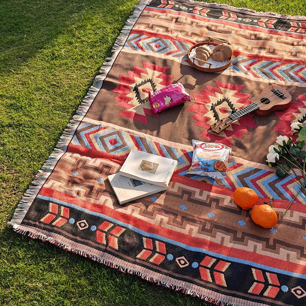 Versatile Western Bohemian Blankets Outdoor Blankets Camping Picnic Blankets Decorative Bed Blankets Checkered Sofa Pads Travel