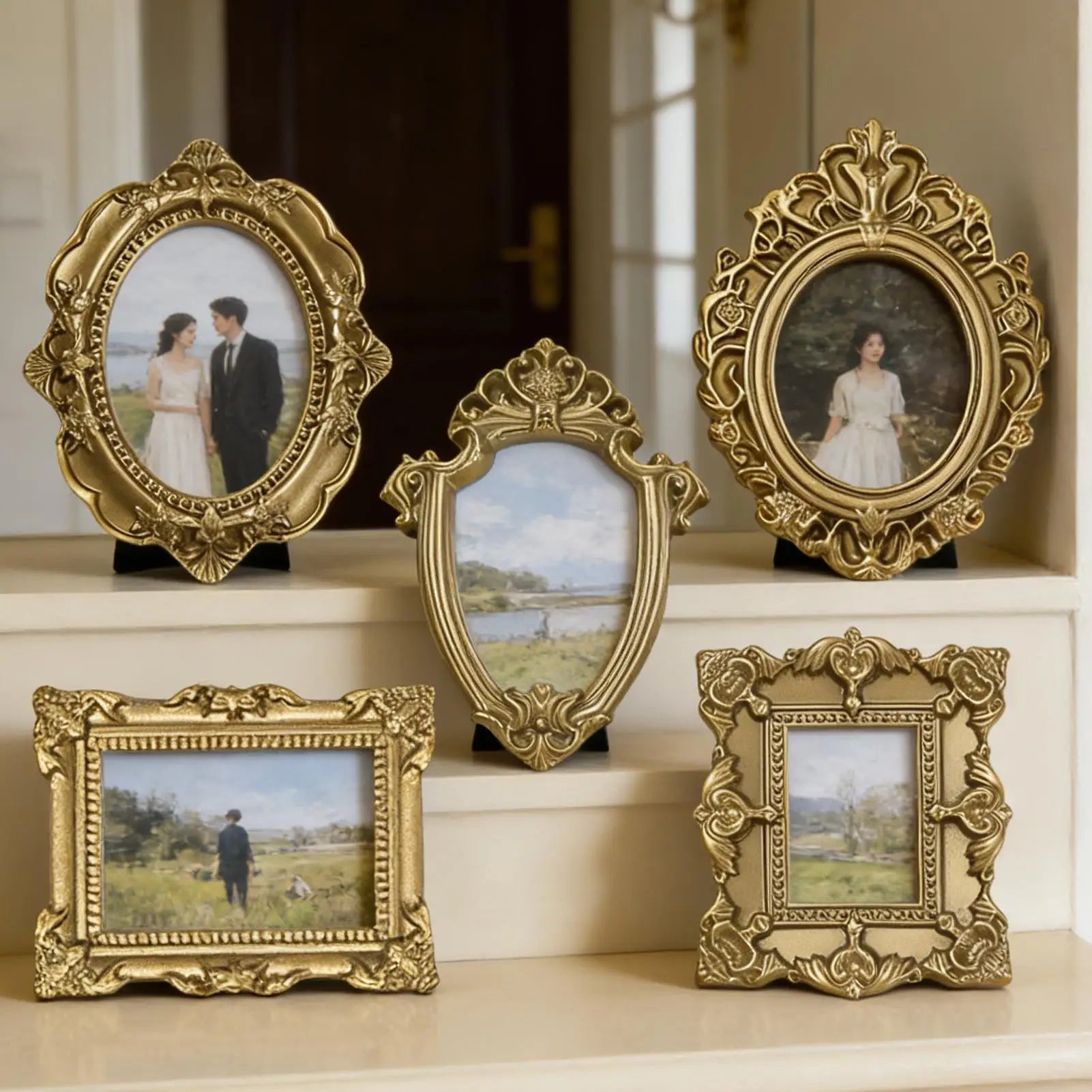 Vintage Mini Picture Frames Set of 5 Resin Wall Gallery Decor Small Photo Frames for Gallery Wall Collage Cafe Wall Decorations