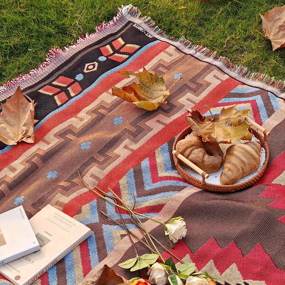 Versatile Western Bohemian Blankets Outdoor Blankets Camping Picnic Blankets Decorative Bed Blankets Checkered Sofa Pads Travel